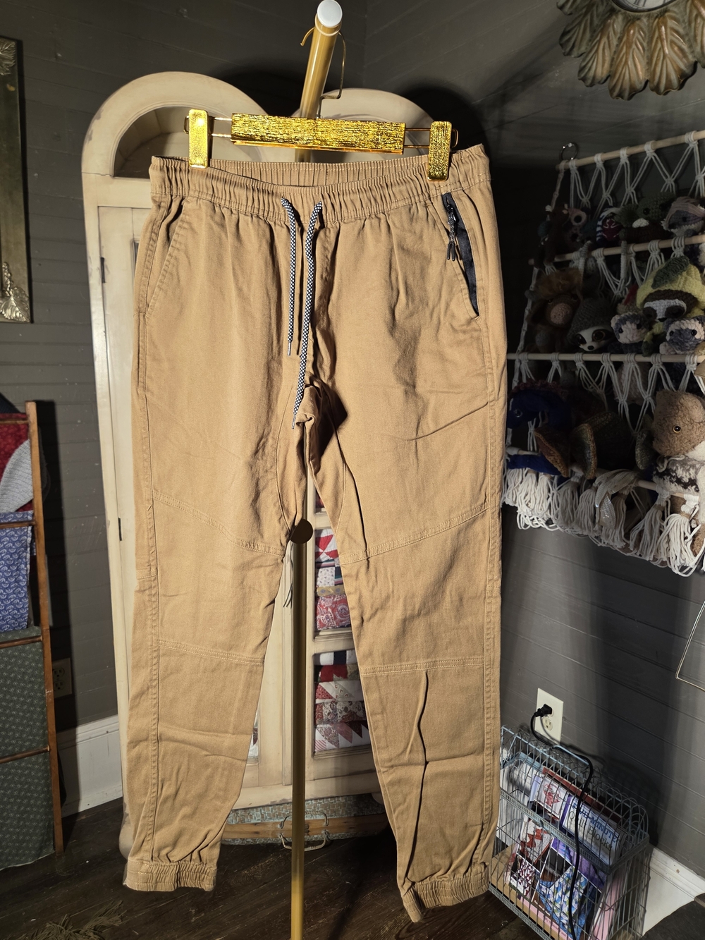 Rue21 Men's Tan Drawstring Joggers